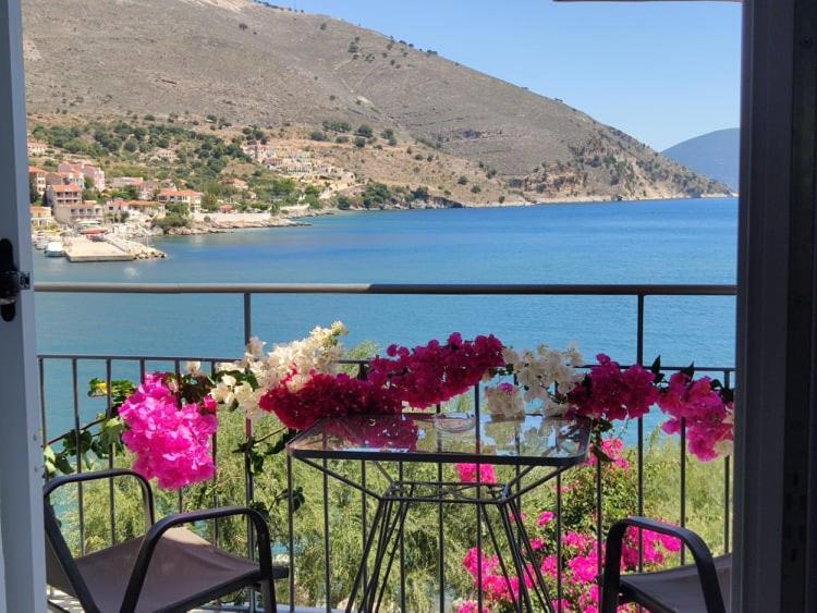 Ballas Apartments Agia Efimia Exterior foto